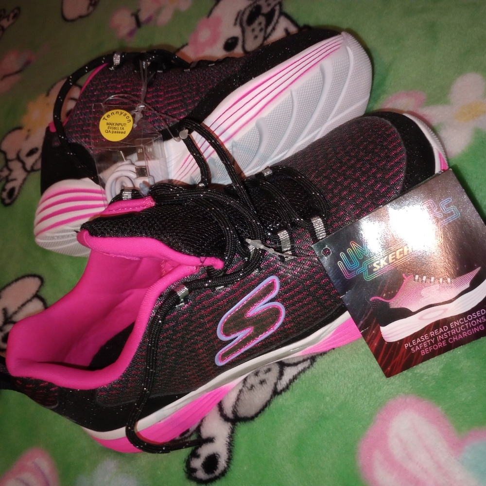 Skechers Luminators Luxe